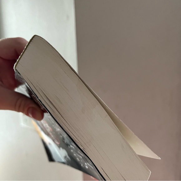 Book bundle - Picture 4 of 5